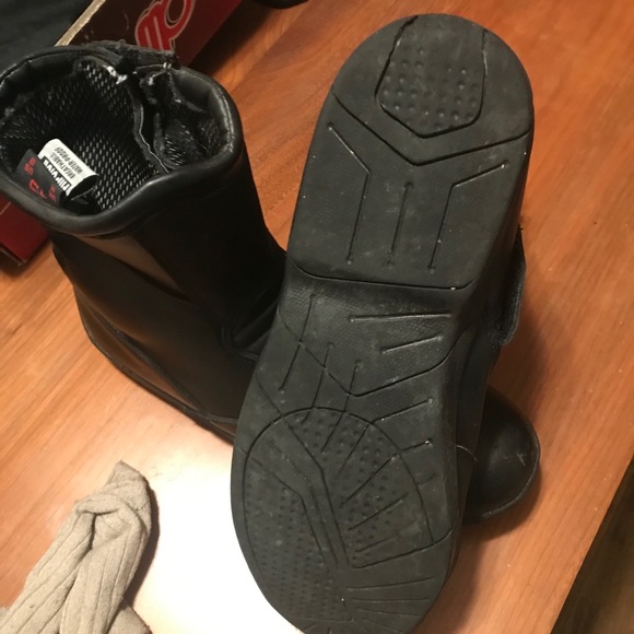 Motorcycle Riding Boots - Picture 4 of 4